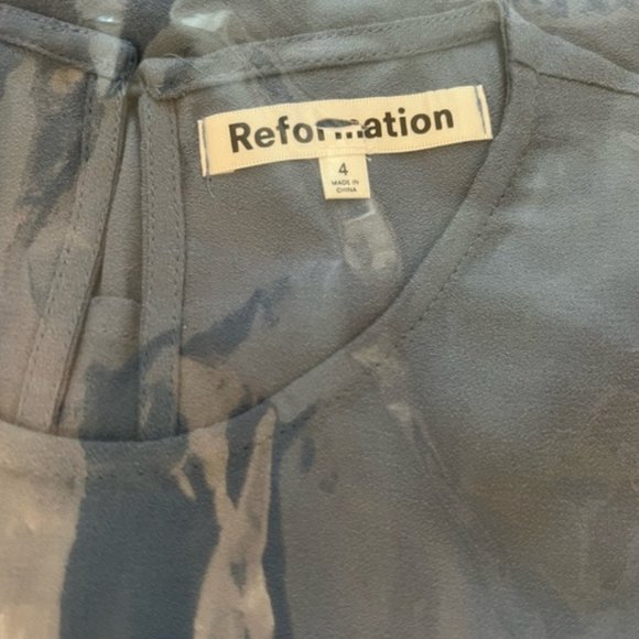 Reformation Gavin Dress in Morning Glory - Picture 12 of 14